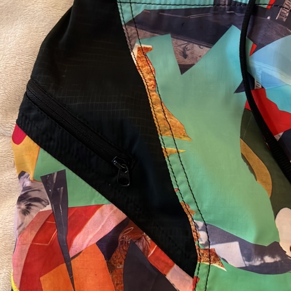 Volcom men’s swim trunk - Picture 3 of 5